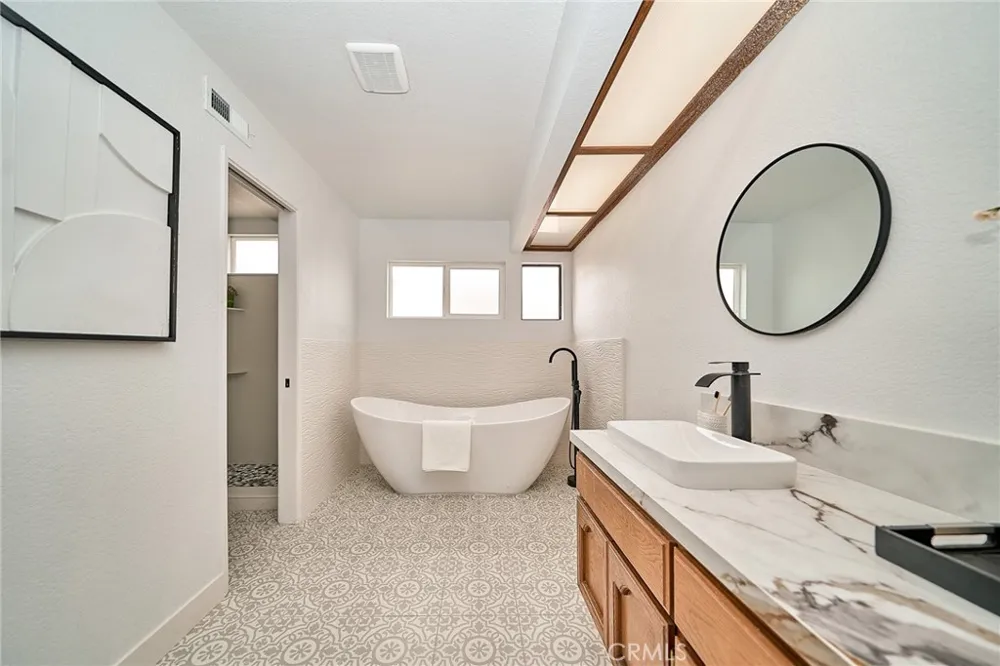 22060 Cedardale Drive Diamond Bar, CA 91765