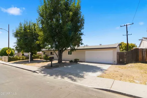 2233 Caldwell Avenue