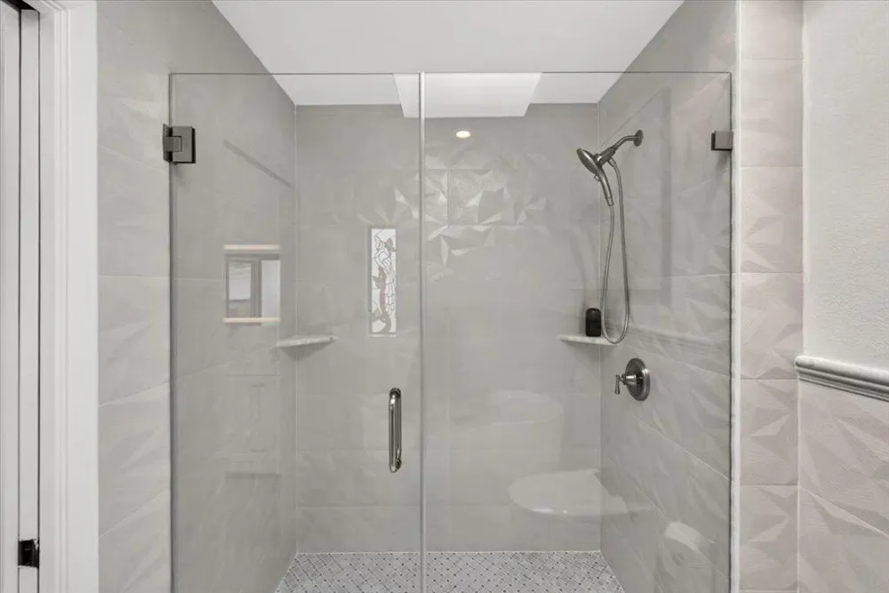1733 15th Avenue San Francisco, CA 94122