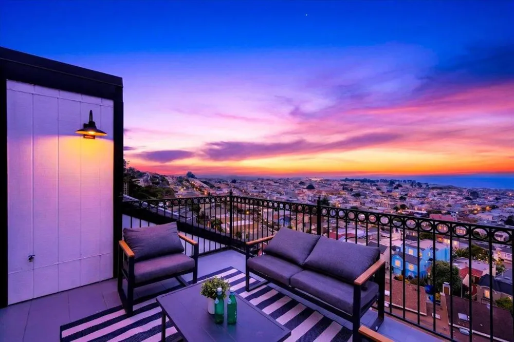 1733 15th Avenue San Francisco, CA 94122