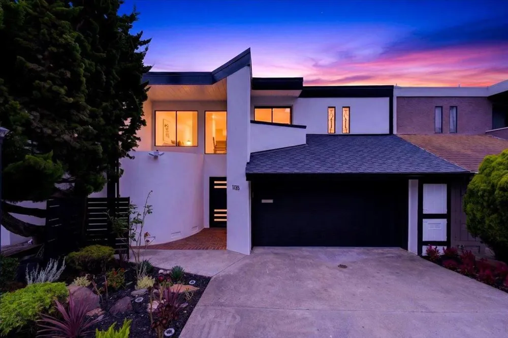 1733 15th Avenue San Francisco, CA 94122