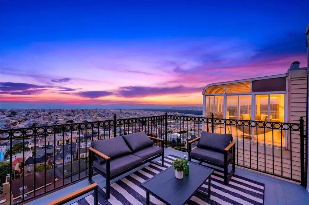 1733 15th Avenue San Francisco, CA 94122