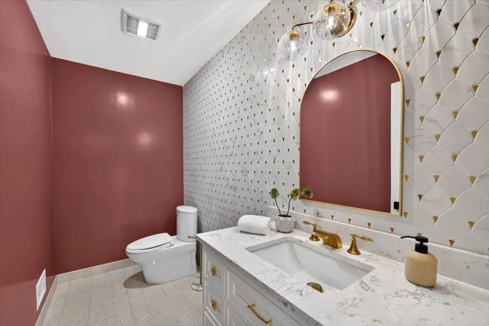 1733 15th Avenue San Francisco, CA 94122