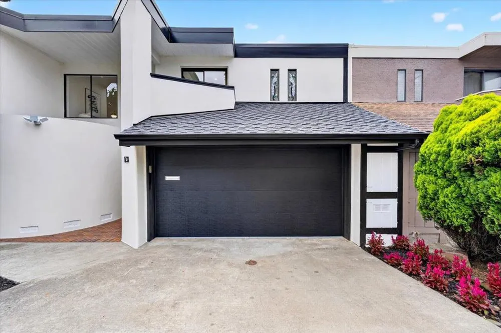 1733 15th Avenue San Francisco, CA 94122