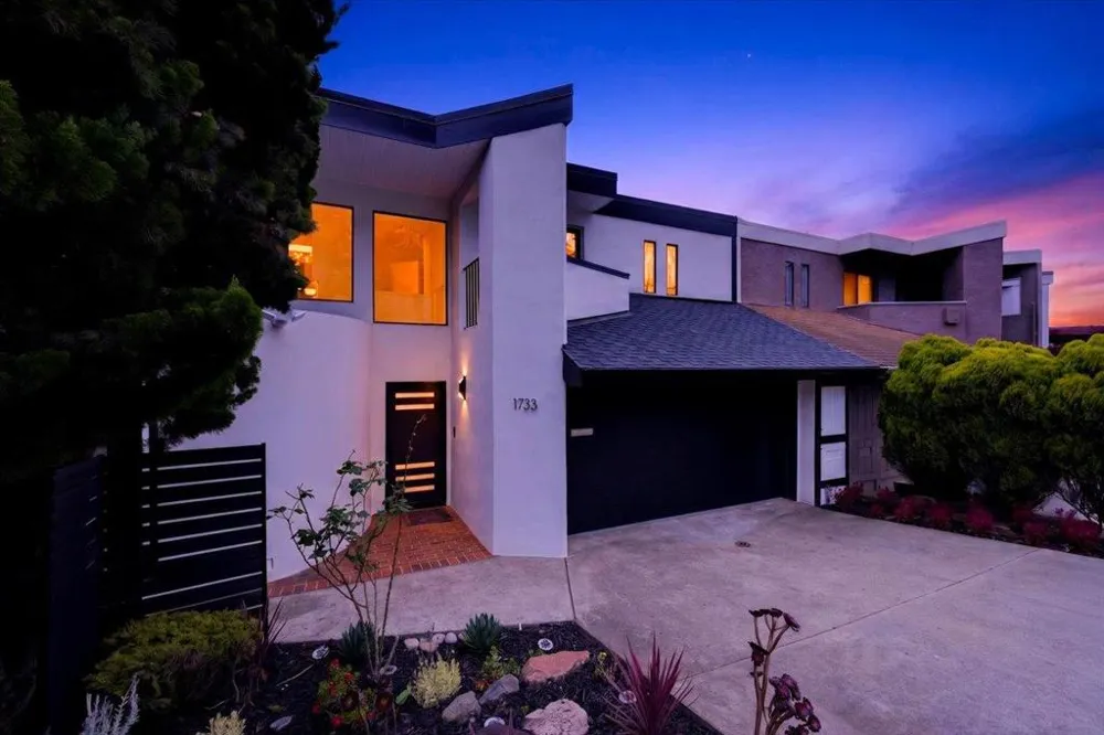 1733 15th Avenue San Francisco, CA 94122