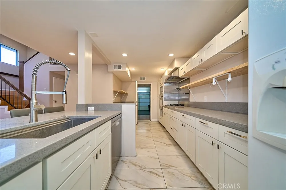 11832 Los Alisos Circle Norwalk, CA 90650
