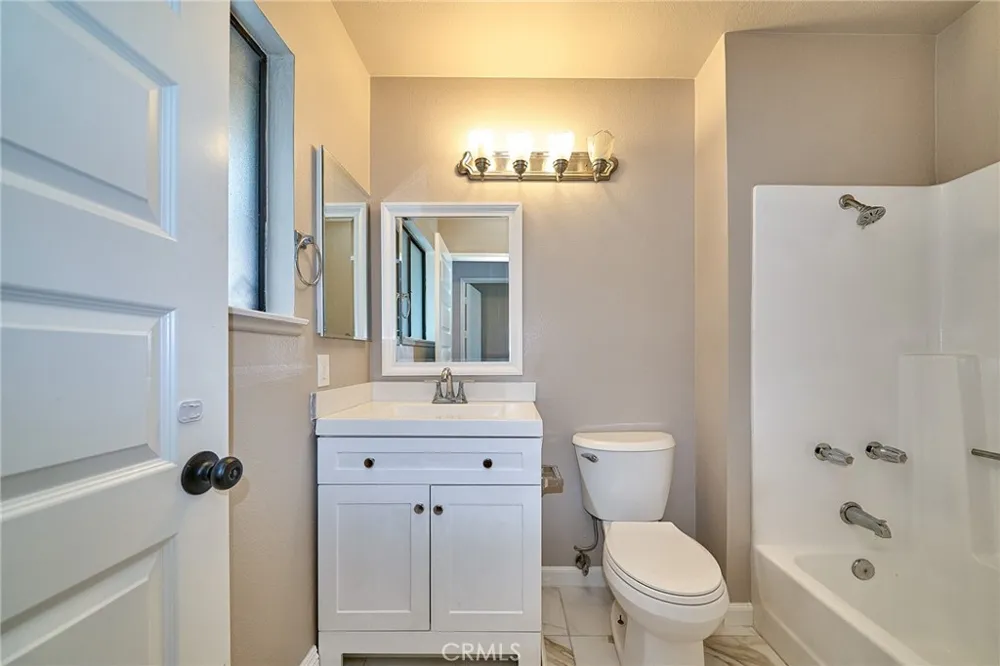 11832 Los Alisos Circle Norwalk, CA 90650
