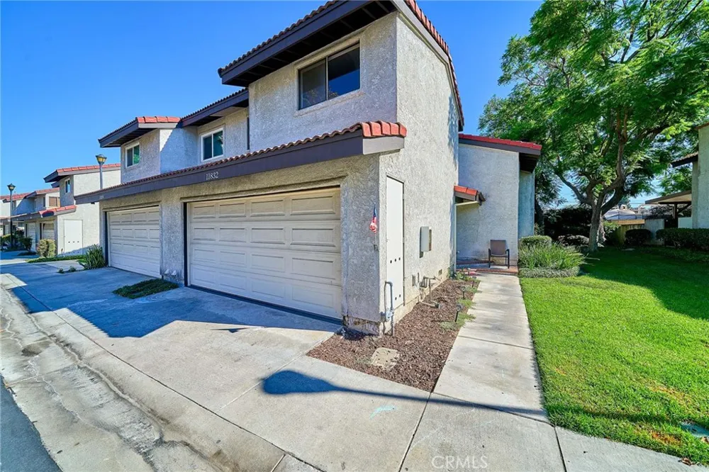 11832 Los Alisos Circle Norwalk, CA 90650