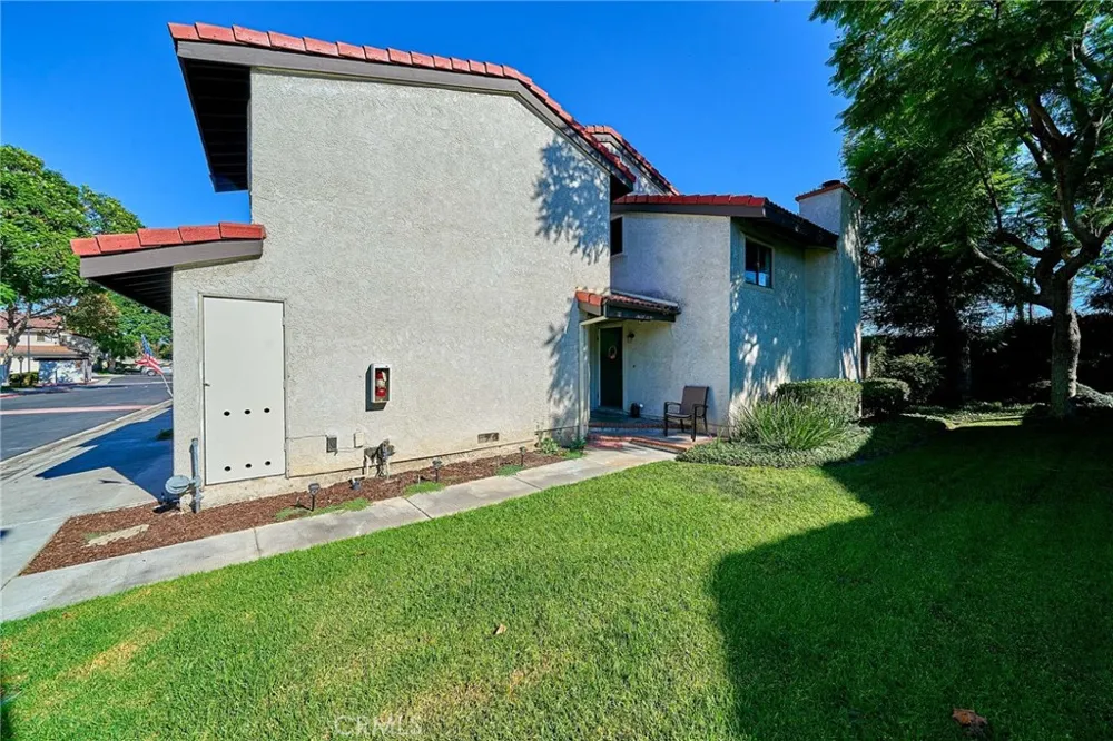 11832 Los Alisos Circle Norwalk, CA 90650