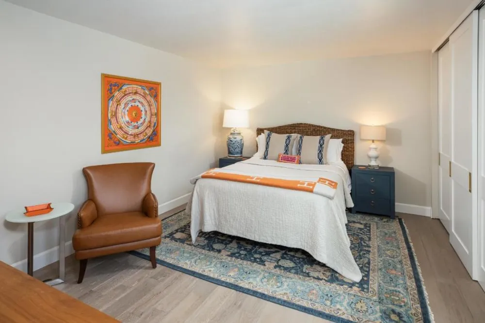 65 Bay Tree Lane Los Altos, CA 94022