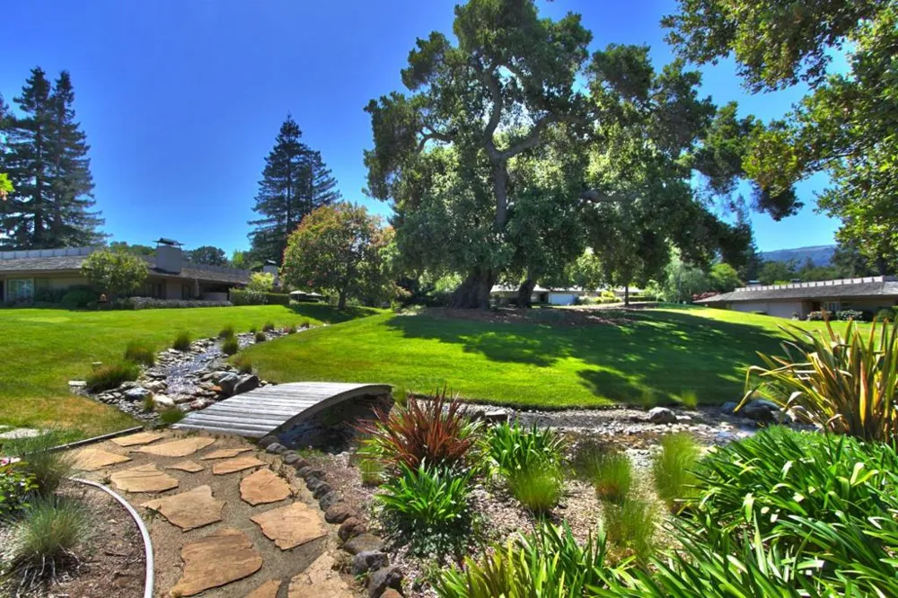 65 Bay Tree Lane Los Altos, CA 94022