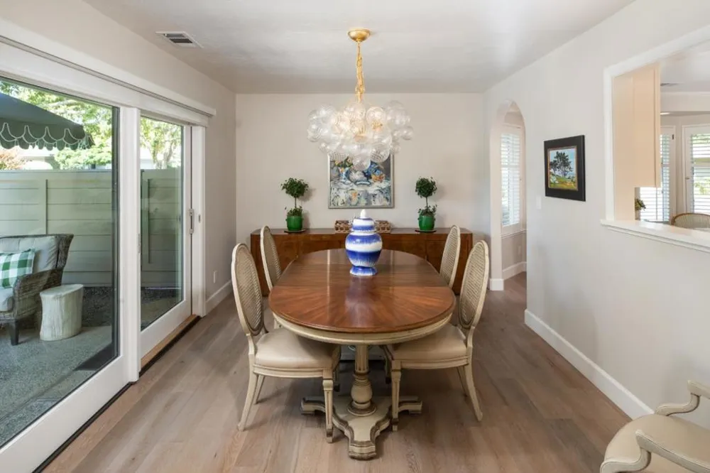 65 Bay Tree Lane Los Altos, CA 94022