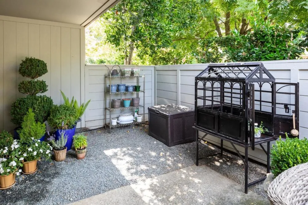 65 Bay Tree Lane Los Altos, CA 94022