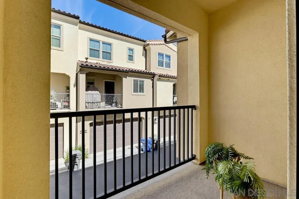 11011 Logan Way San Diego, CA 92129