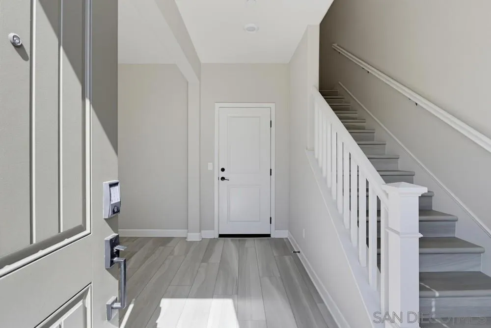 11011 Logan Way San Diego, CA 92129