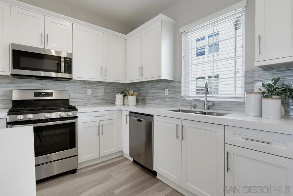 11011 Logan Way San Diego, CA 92129