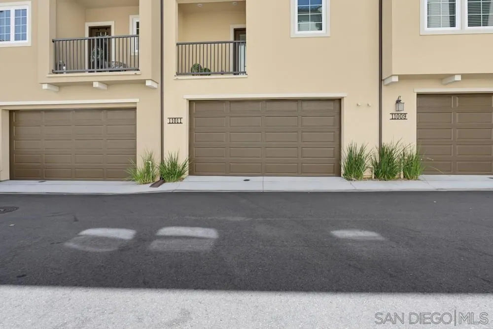 11011 Logan Way San Diego, CA 92129