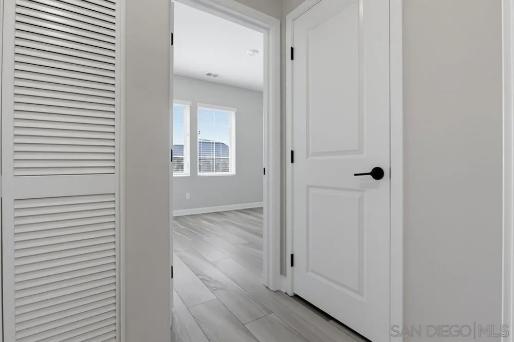 11011 Logan Way San Diego, CA 92129