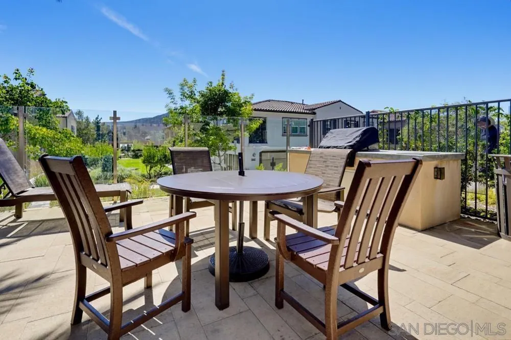 11011 Logan Way San Diego, CA 92129