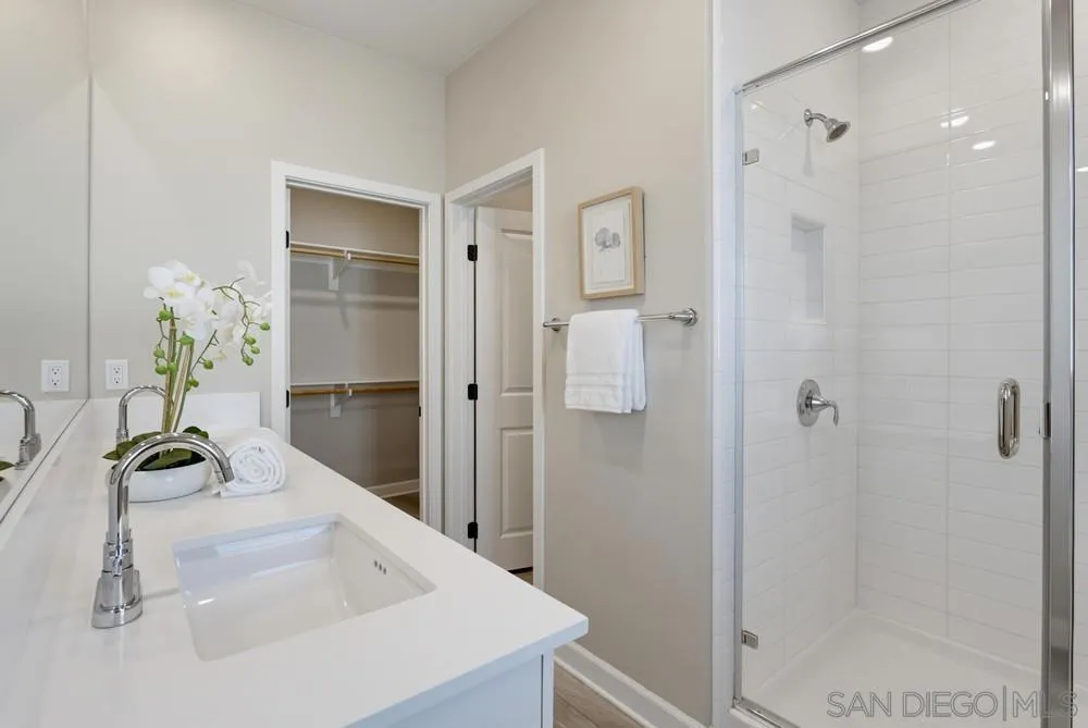 11011 Logan Way San Diego, CA 92129