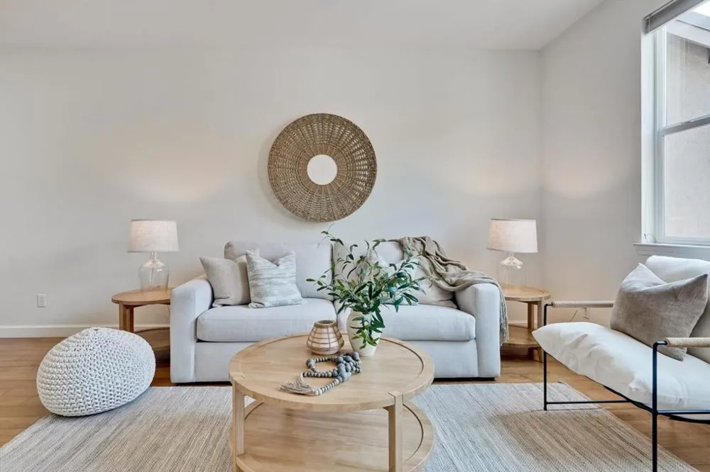 576 San Posadas Terrace Sunnyvale, CA 94085