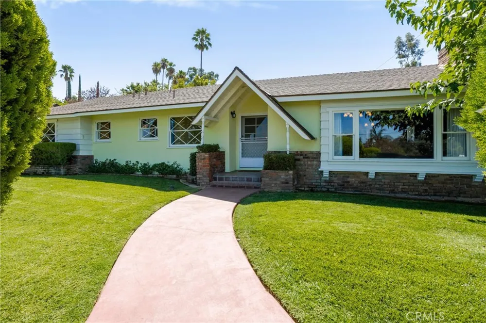 1151 W Crescent Redlands, CA 92373