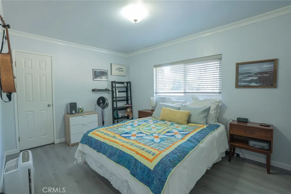 2104 Raymond #4 Altadena, CA 91001