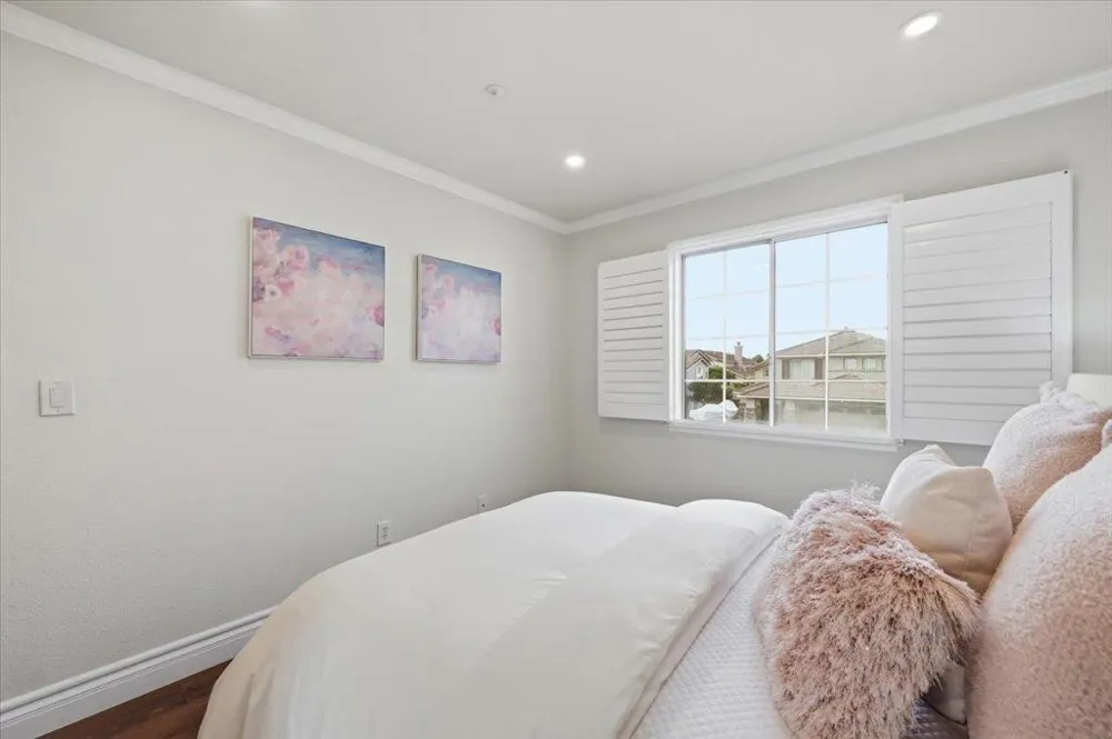 32755 Folklore Loop Union City, CA 94587
