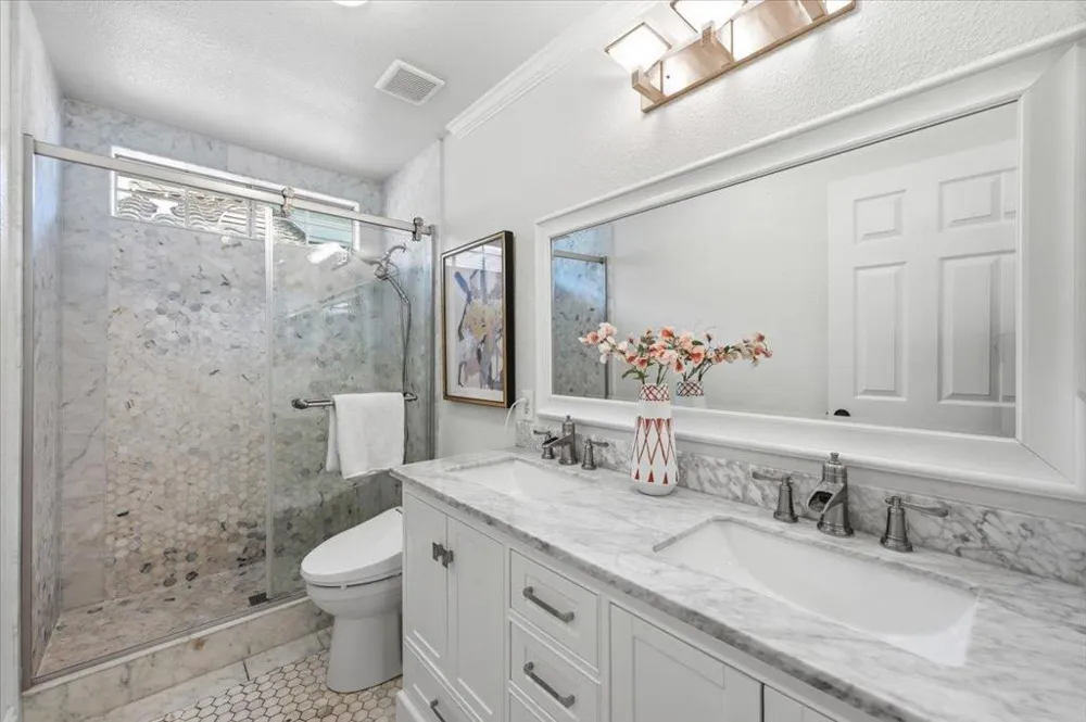 32755 Folklore Loop Union City, CA 94587