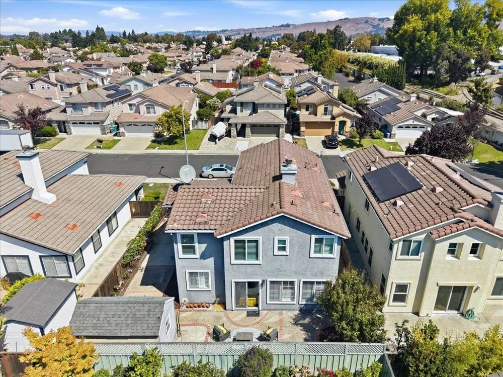 32755 Folklore Loop Union City, CA 94587