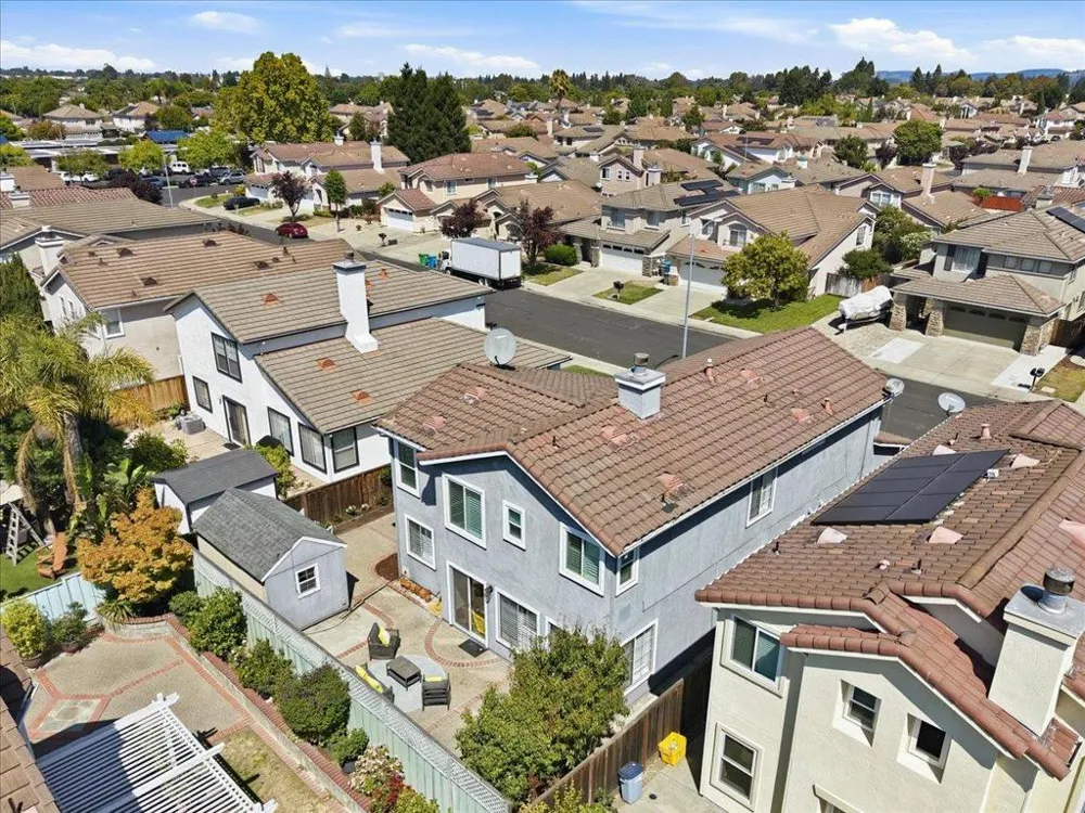 32755 Folklore Loop Union City, CA 94587