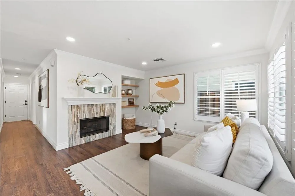 32755 Folklore Loop Union City, CA 94587