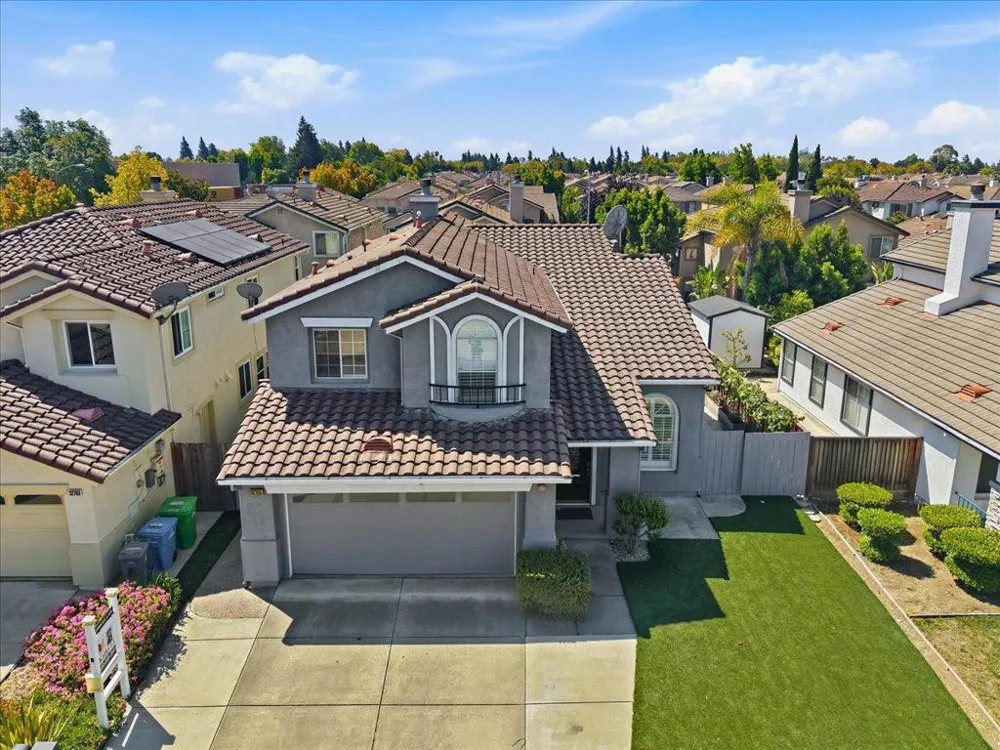 32755 Folklore Loop Union City, CA 94587