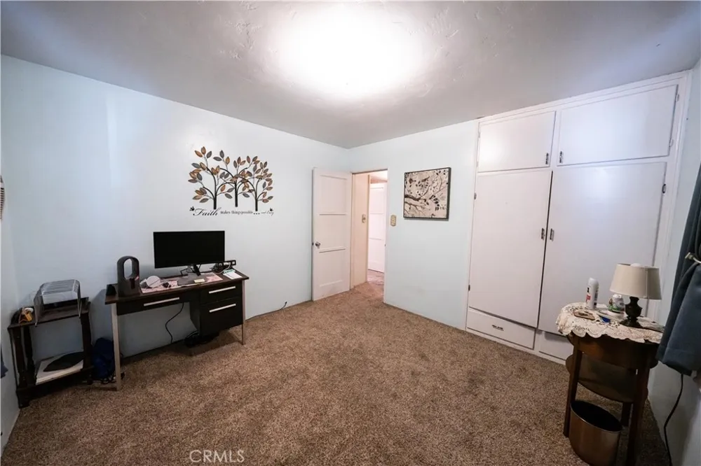 14711 Betty Jean Bellflower, CA 90706
