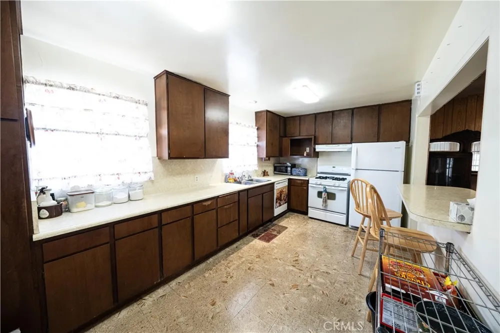 14711 Betty Jean Bellflower, CA 90706