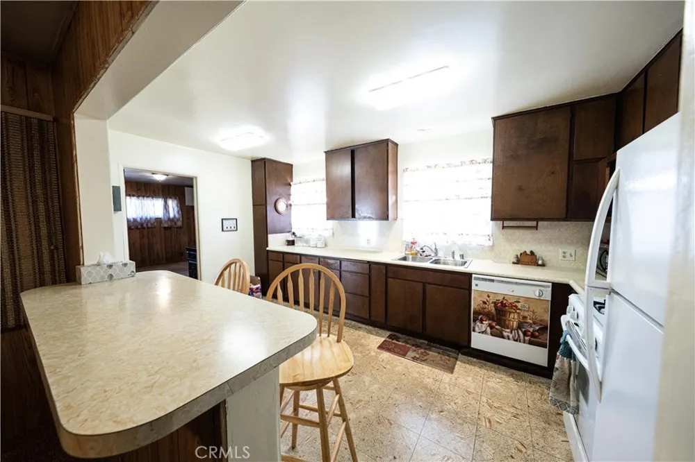 14711 Betty Jean Bellflower, CA 90706