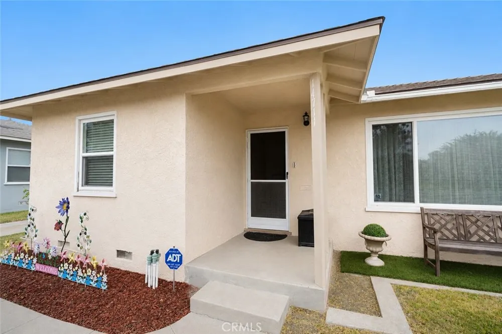 14711 Betty Jean Bellflower, CA 90706