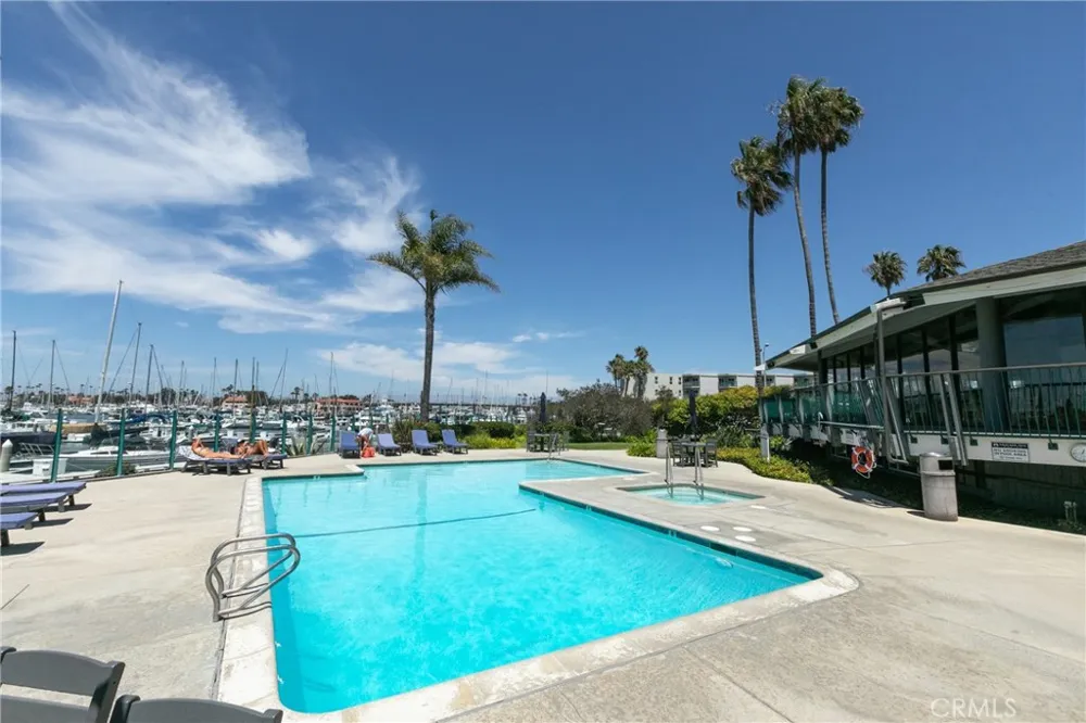 2901 Peninsula Road #241 Oxnard, CA 93035