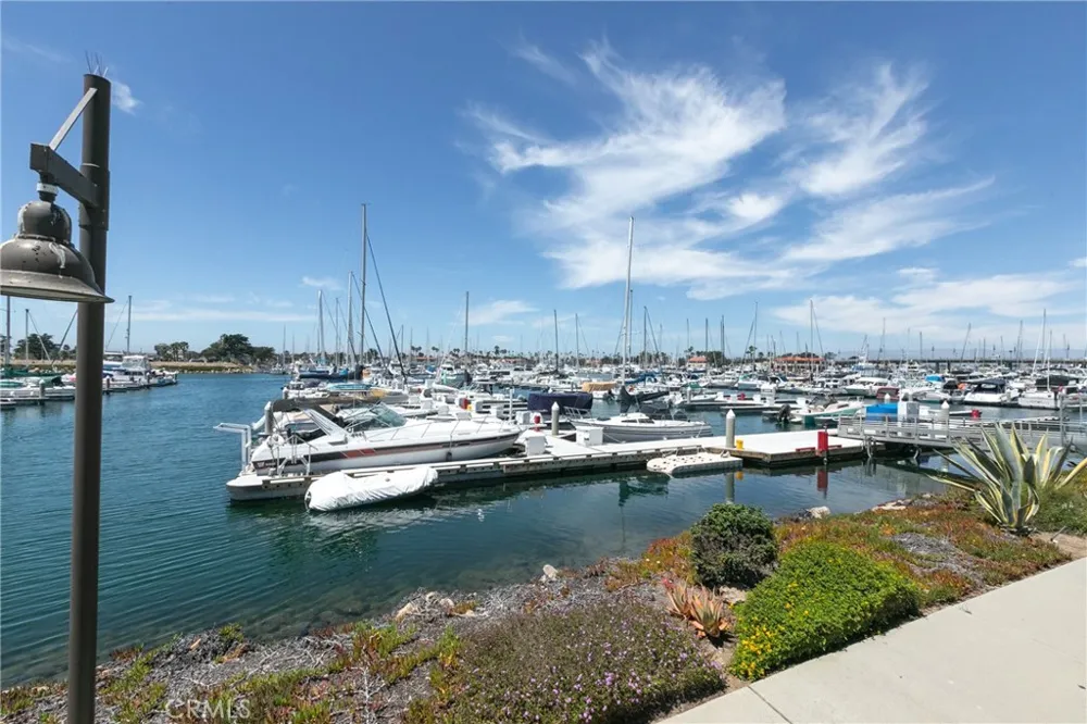 2901 Peninsula Road #241 Oxnard, CA 93035
