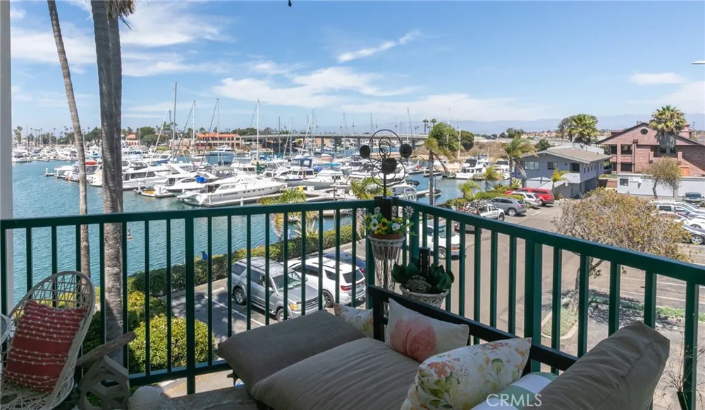 2901 Peninsula Road #241 Oxnard, CA 93035
