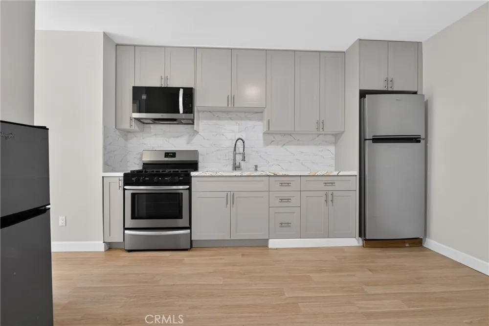 12448 Herrick Sylmar, CA 91342