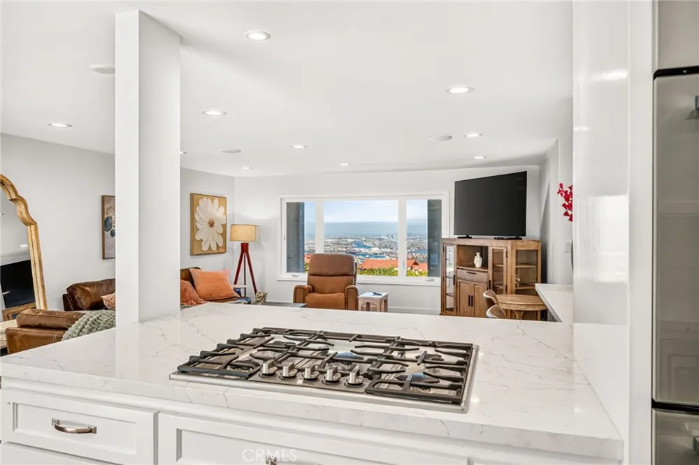 29815 Knoll View Drive Rancho Palos Verdes, CA 90275