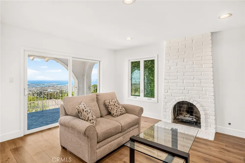 29815 Knoll View Drive Rancho Palos Verdes, CA 90275
