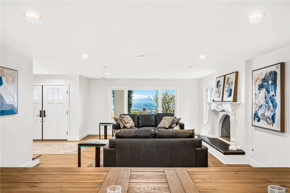 29815 Knoll View Drive Rancho Palos Verdes, CA 90275