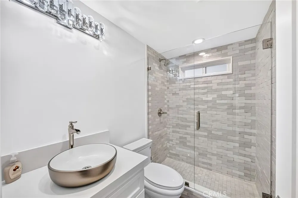 29815 Knoll View Drive Rancho Palos Verdes, CA 90275