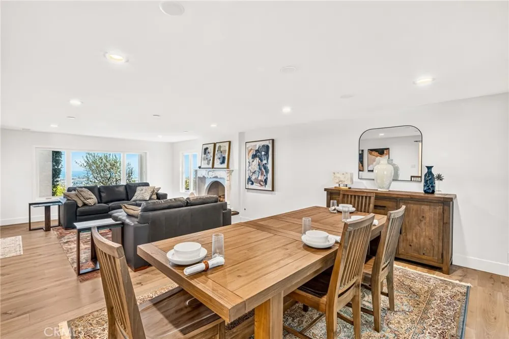 29815 Knoll View Drive Rancho Palos Verdes, CA 90275