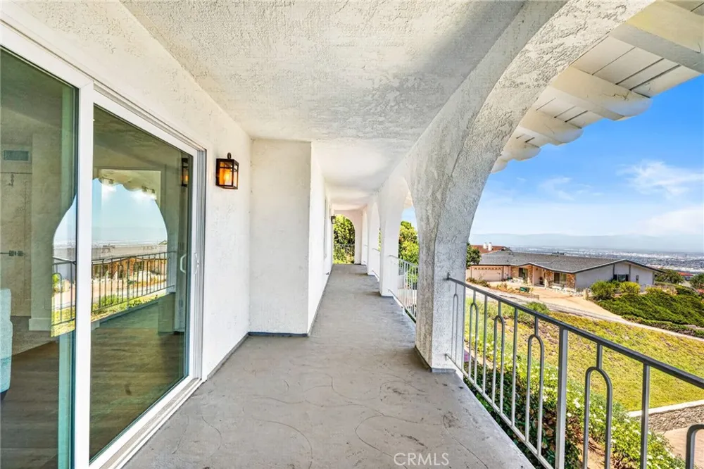 29815 Knoll View Drive Rancho Palos Verdes, CA 90275