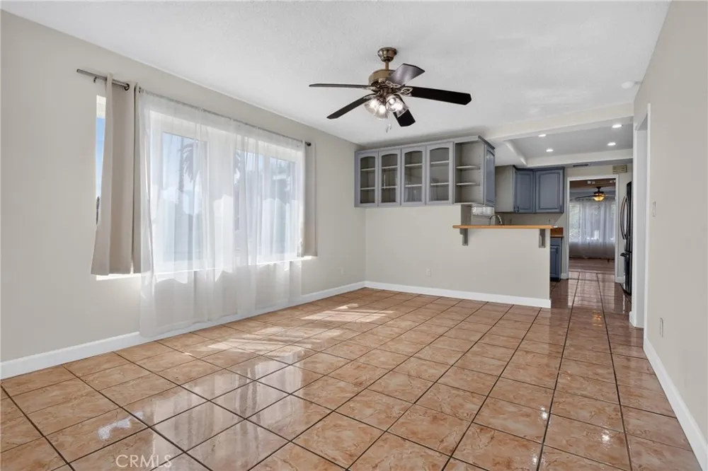 12446 Herrick Sylmar, CA 91342