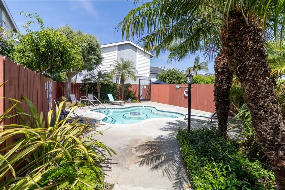 1809 Armour Lane #3 Redondo Beach, CA 90278