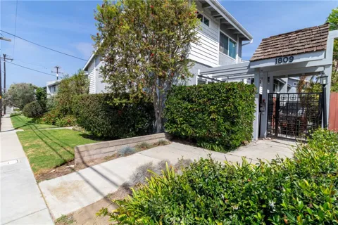 1809 Armour Lane #3